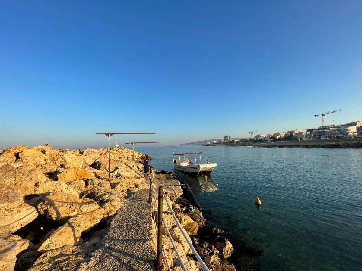 Hotel Breezot Yam Nahariya Esterno foto