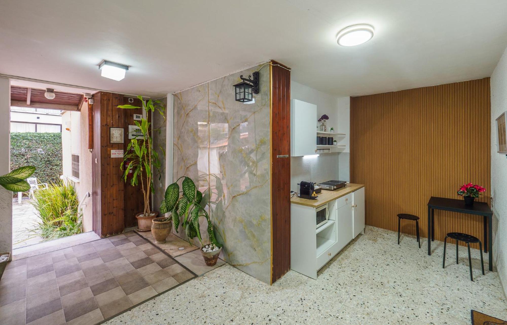 Hotel Breezot Yam Nahariya Esterno foto